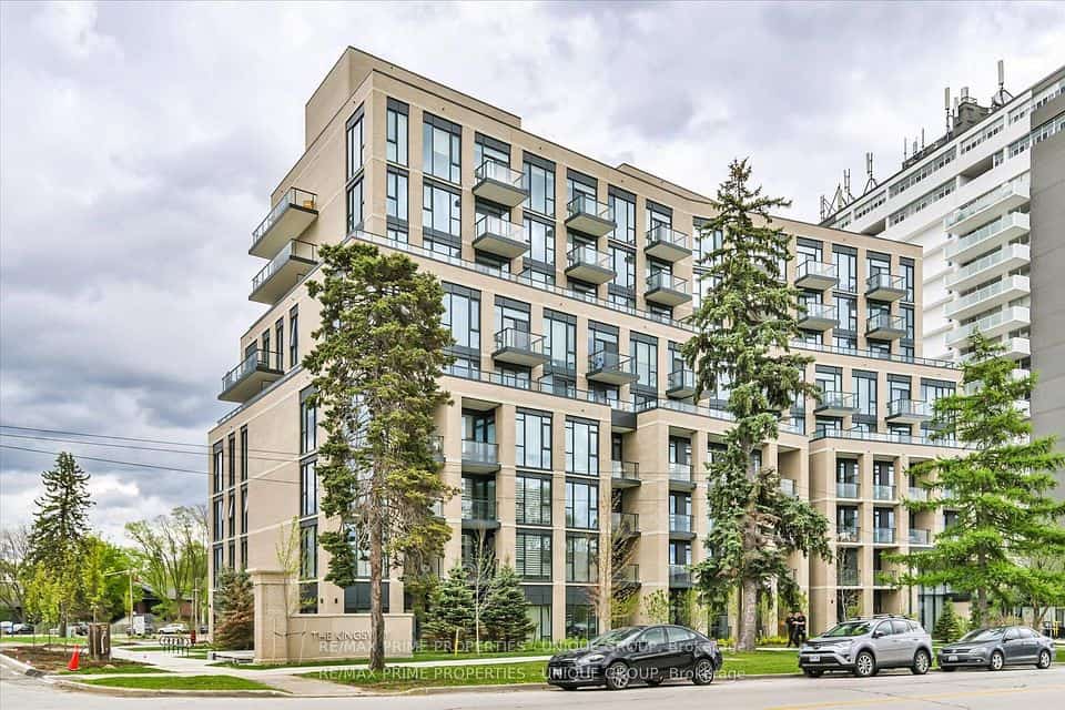 293 The Kingsway #322, Toronto, ON M9K 3A9