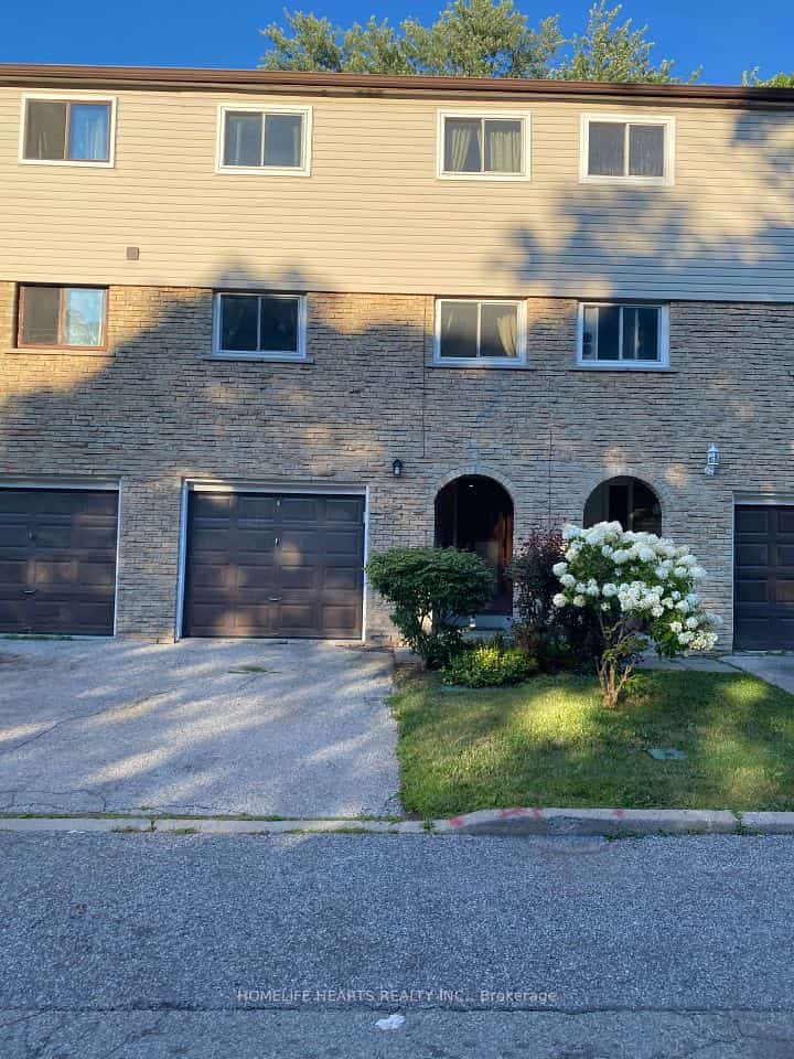 21 Rockwood Drive #22, Toronto, ON M1M 3M9
