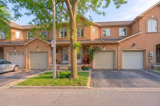 200 Cresthaven Road, Brampton