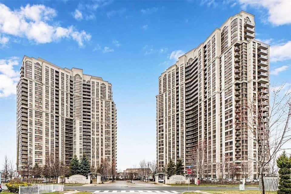 700 Humberwood Boulevard #2228, Toronto, ON M9W 7J4