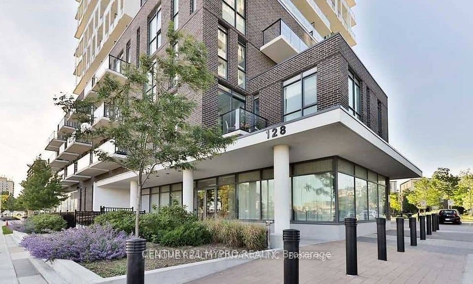 128 Fairview Mall Drive, Toronto
