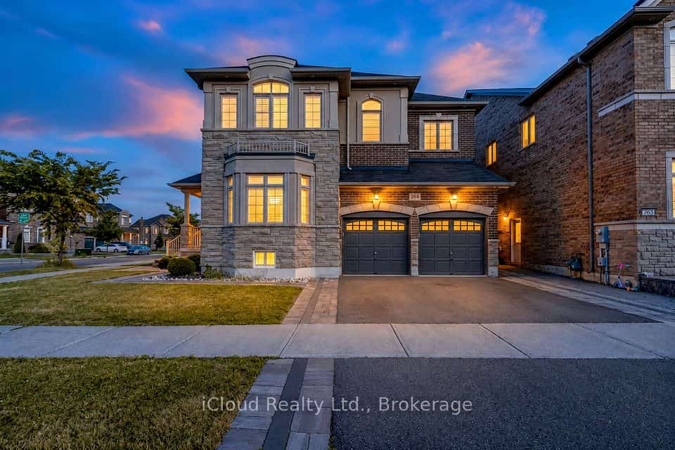 264 Etheridge Avenue, Milton, ON L9E 1H7