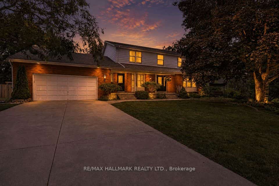 4 Doner Street, New Tecumseth, ON L9R 1M5
