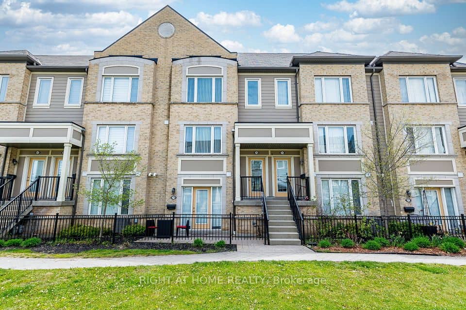 5650 Winston Churchill Boulevard W, Mississauga