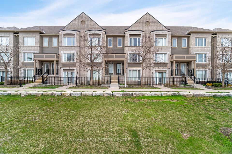 1 Beckenrose Court #99, Brampton, ON L6Y 6G2