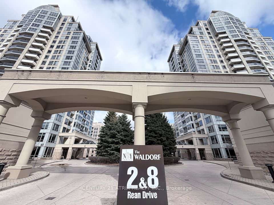 8 Rean Drive #303, Toronto, ON M2K 3B9