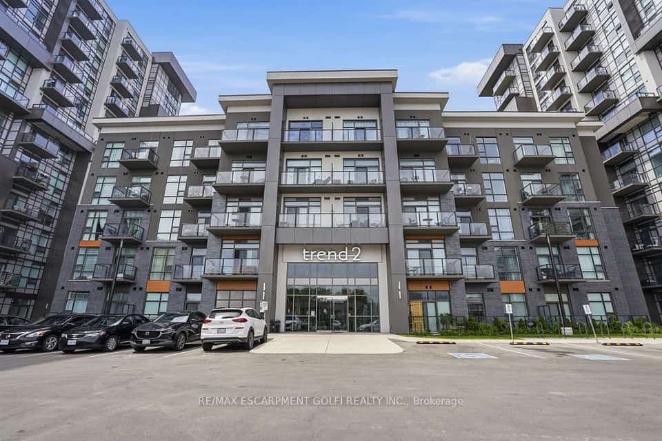 460 Dundas Street E #1008, Hamilton, ON L8B 2A5