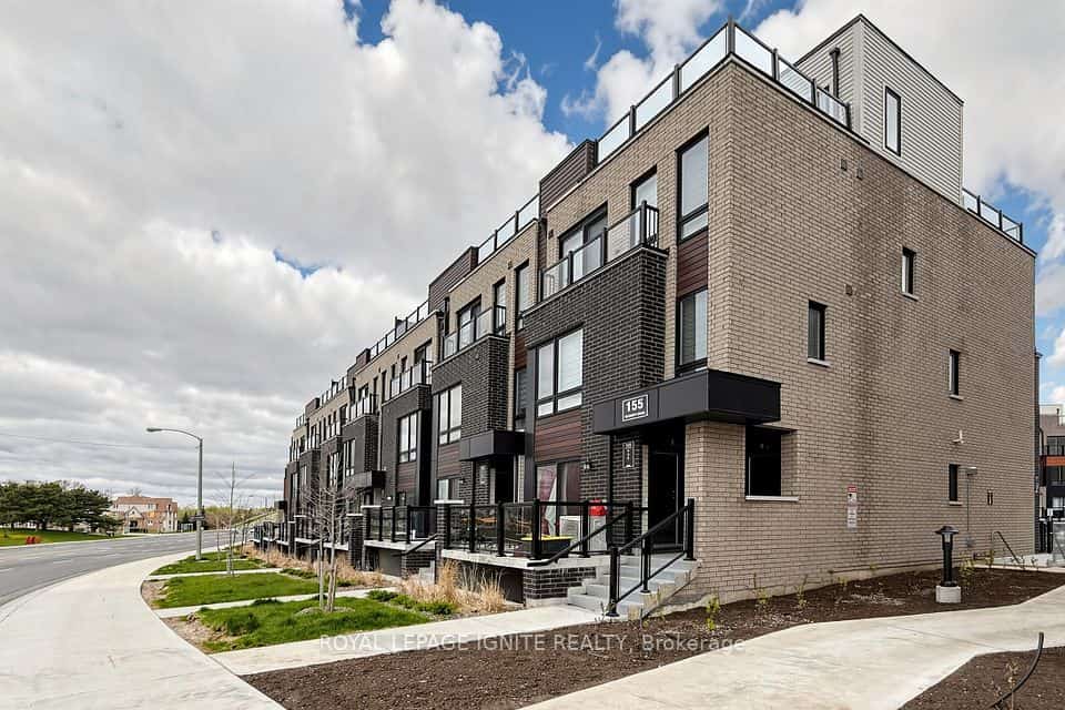 155 Tapscott Road #22, Toronto, ON M1B 0E8