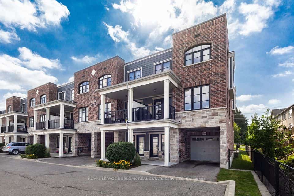 219 Dundas Street E #29, Hamilton, ON L9H 7H8