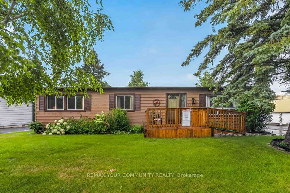 165 Roxanna Drive, Georgina, ON L0E 1R0