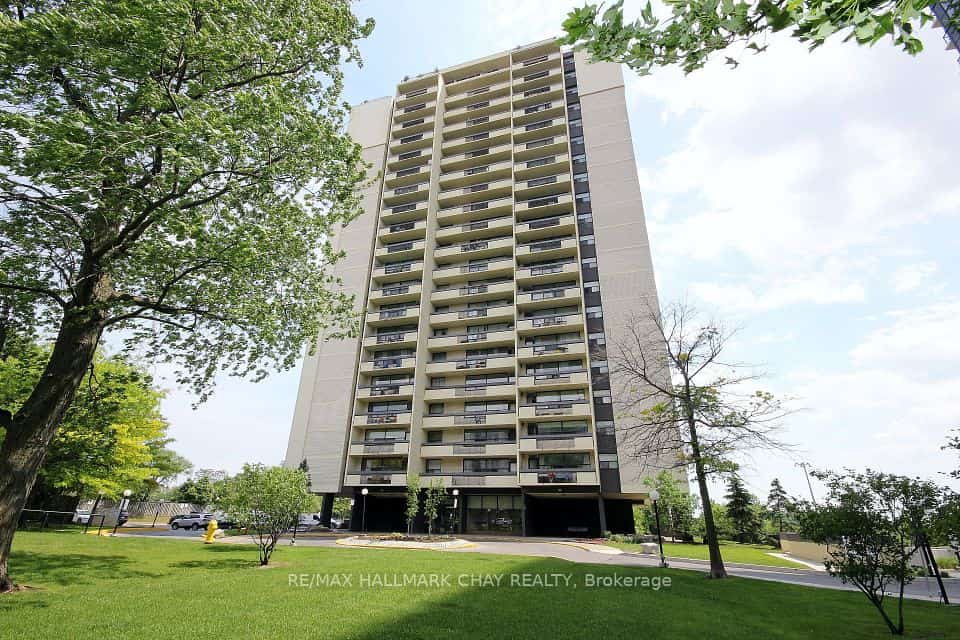 1455 LAWRENCE Avenue W #1707, Toronto, ON M6L 1B1