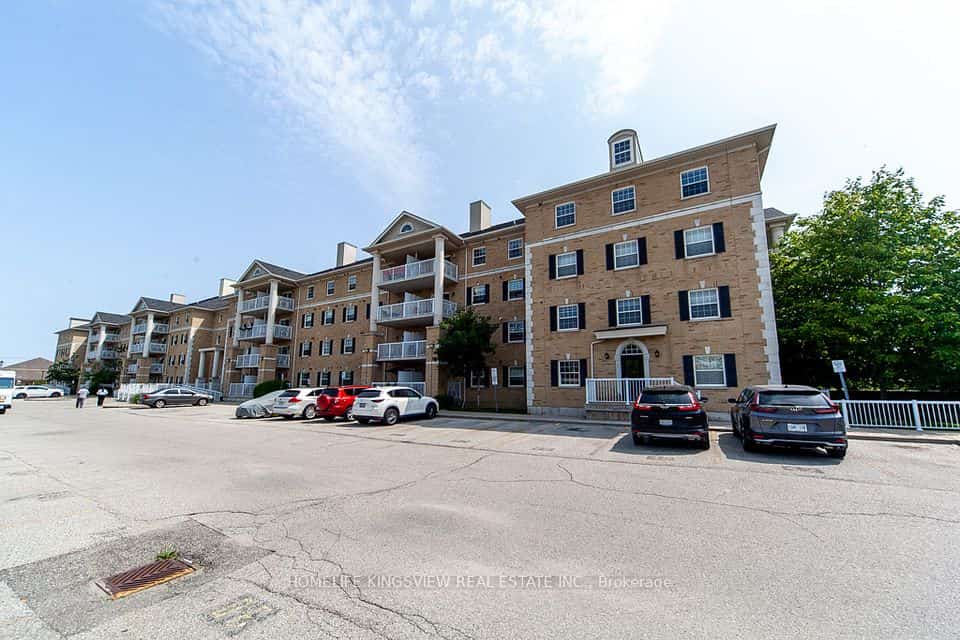 7428 Markham Road #301, Markham, ON L3S 4V6