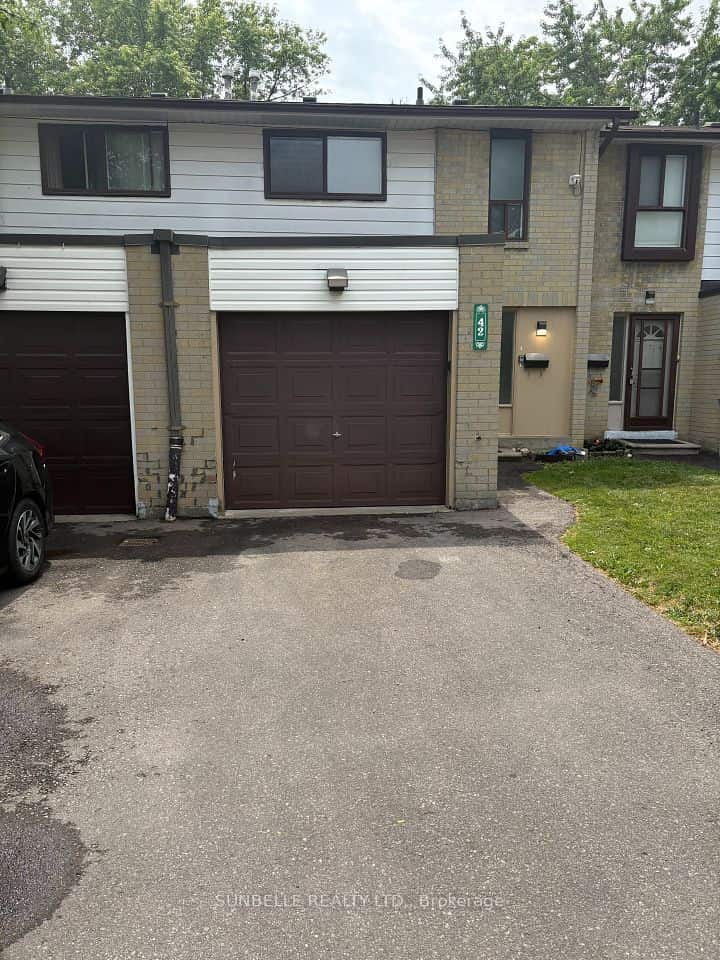 42 Fleetwood Crescent, Brampton
