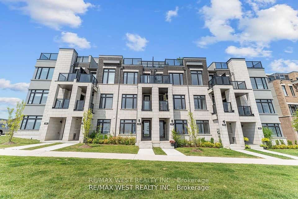 787 Port Darlington Road, Clarington, ON L1C 3K5