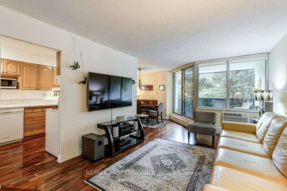 420 Mill Road #112, Toronto, ON M9C 1Z1