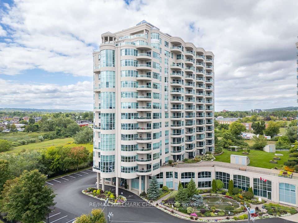 2 Toronto Street #310, Barrie, ON L4N 9R2