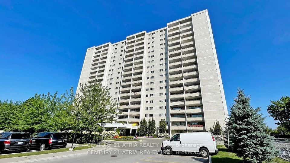 1360 York Mills Road #303, Toronto, ON M3A 2A2