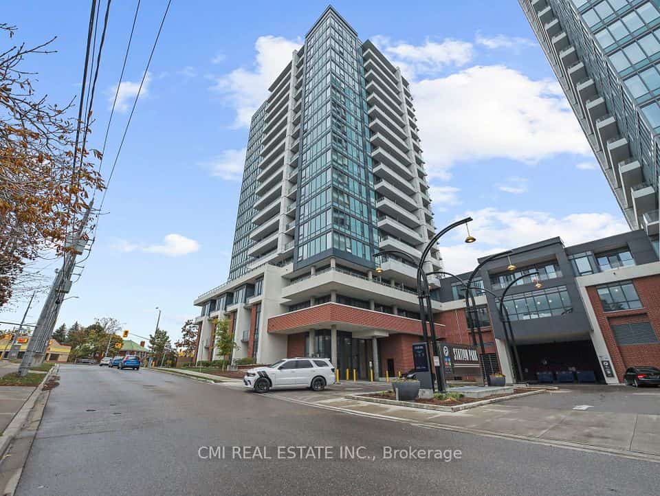 5 Wellington Street S #411, Kitchener, ON N2G 0E3