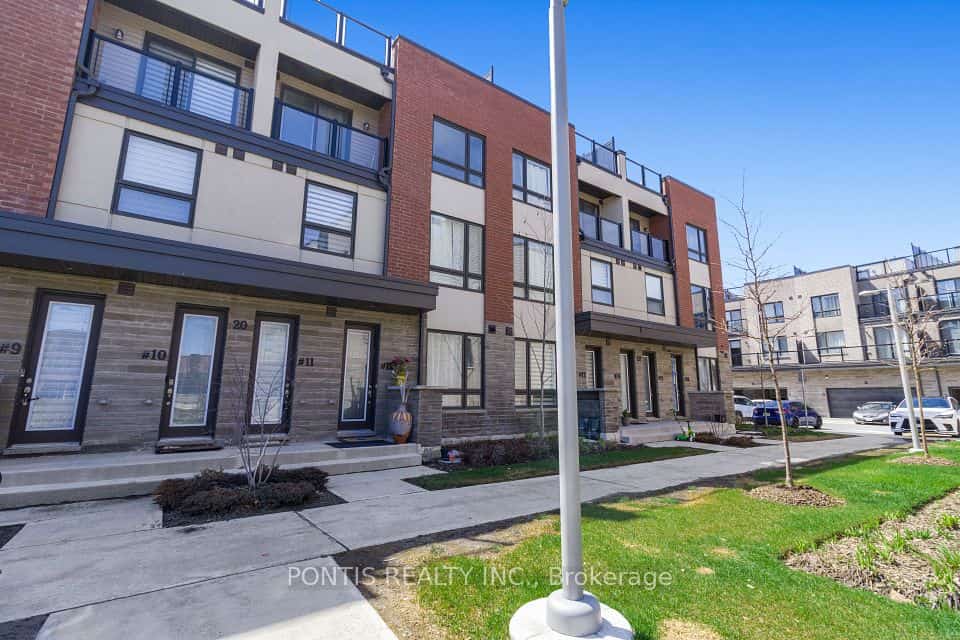 20 Woodstream Drive #12, Toronto, ON M9W 0G1