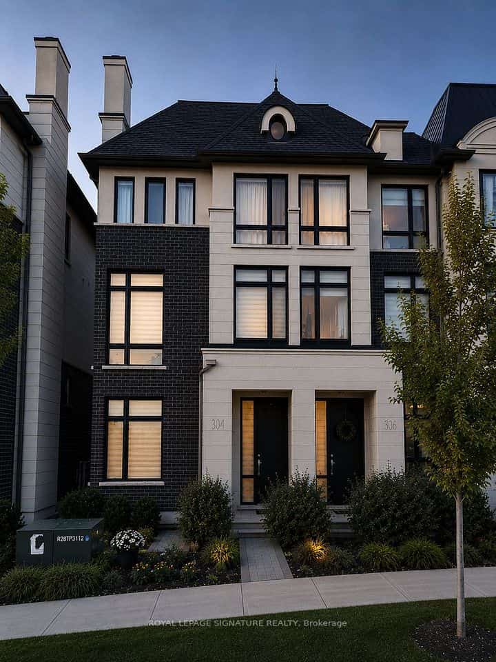 308 King Road, Richmond Hill, ON L4E 1H4