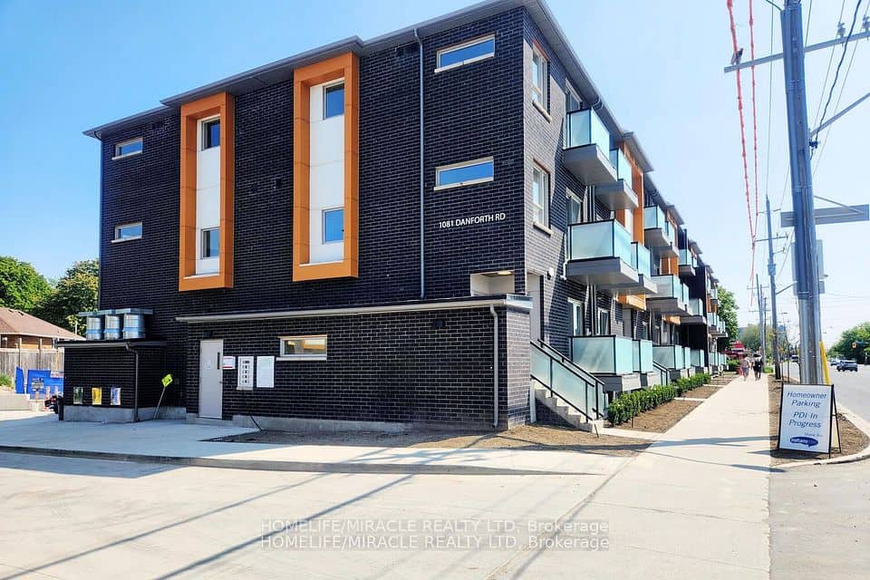 1081 Danforth Road E, Toronto