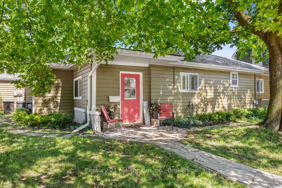 91 Beech Street, Collingwood, ON L9Y 2T2