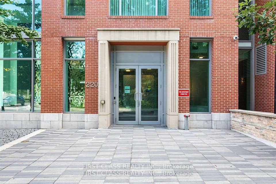 220 George Street, Toronto