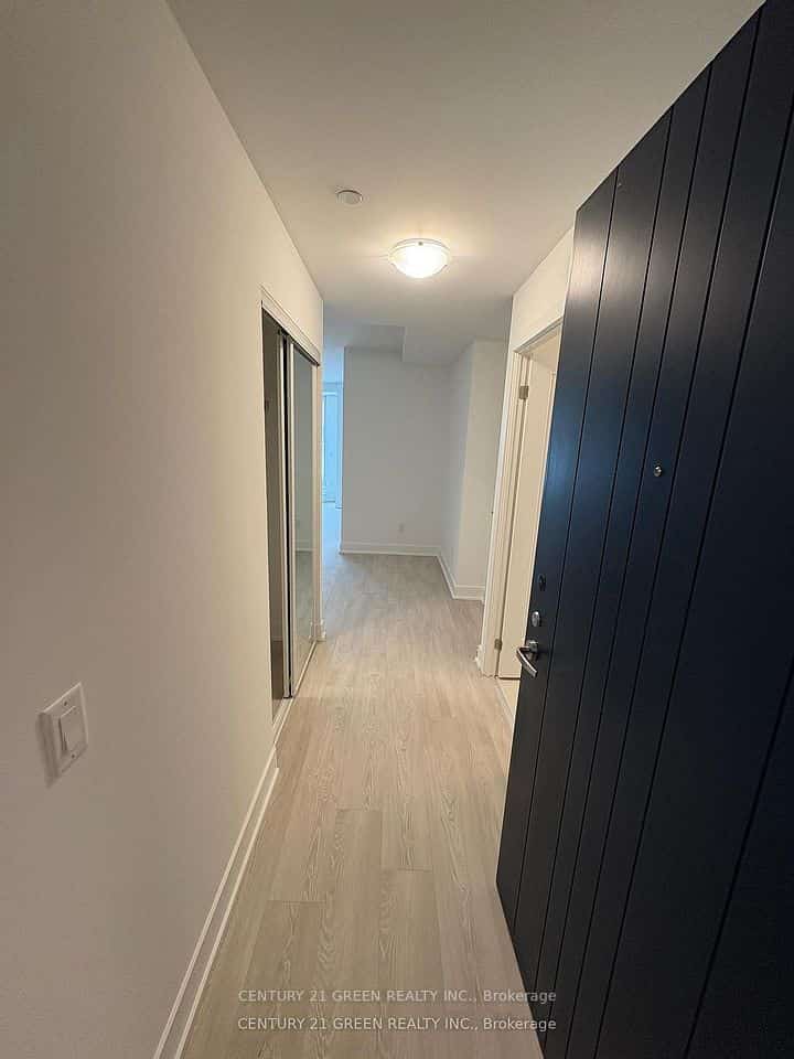 2545 Simcoe Street N #219, Oshawa, ON L1L 0W3
