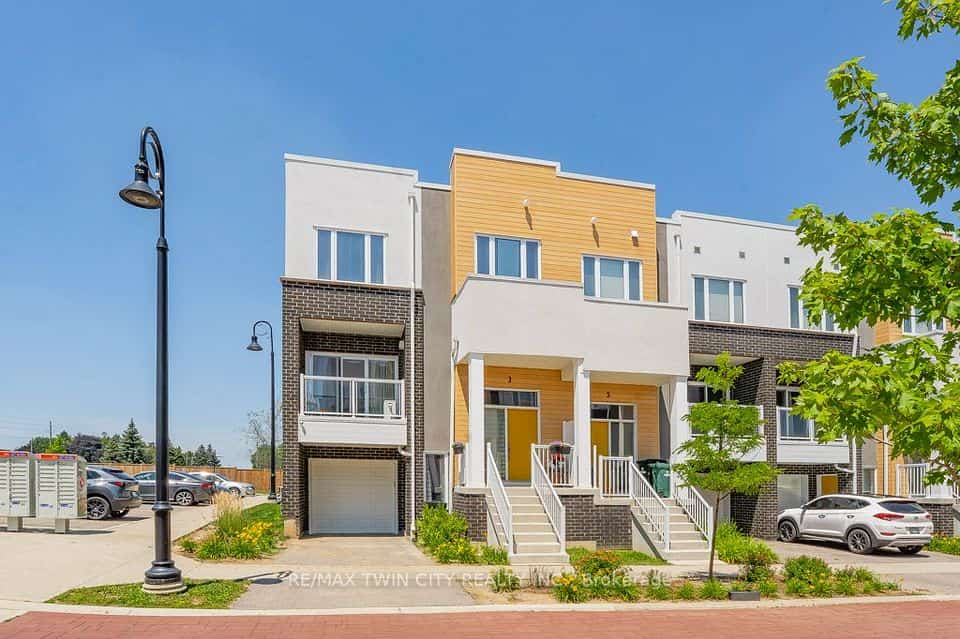 3 Visionary Avenue, Kitchener, ON N2R 0R7