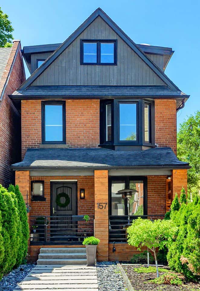 157 Ranleigh Avenue, Toronto, ON M4N 1X2