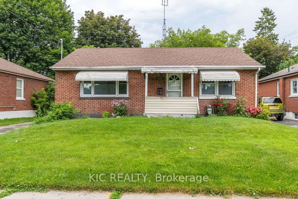333 CADILLAC Avenue S, Oshawa, ON L1H 5Z9