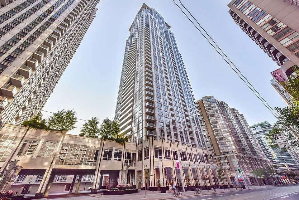 763 Bay Street #502, Toronto, ON M5G 2R3
