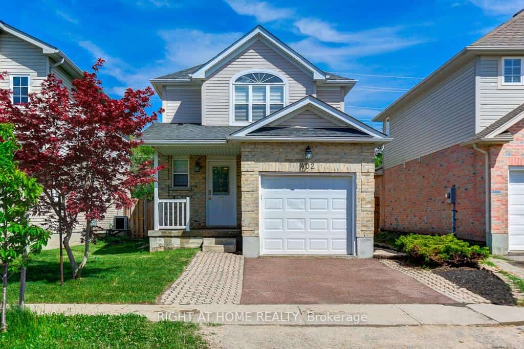 402 Lausanne Crescent, Waterloo, ON N2T 2X6