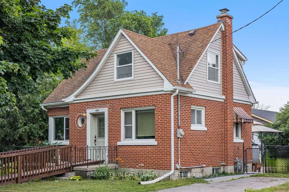 1099 Union Street, Kitchener, ON N2H 6J9