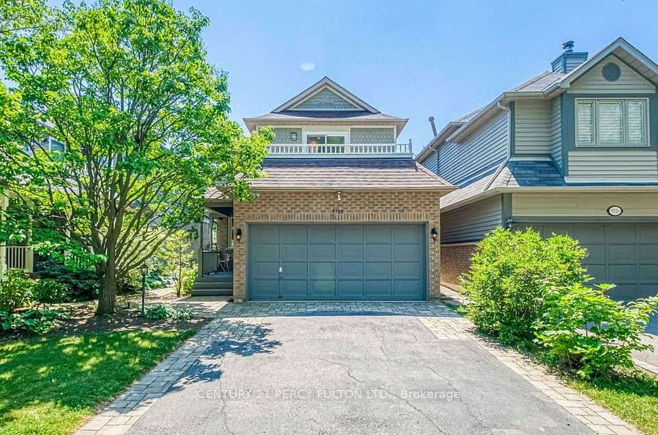 5522 Holbrook Road, Mississauga, ON L5M 5G4