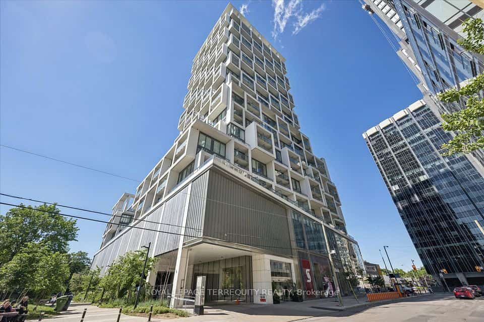 5 Soudan Avenue #703, Toronto, ON M4S 0B1