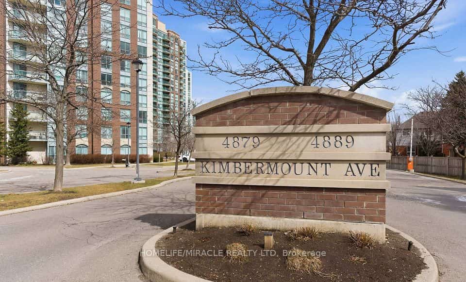 4889 Kimbermount Avenue #203, Mississauga, ON L5M 7R9