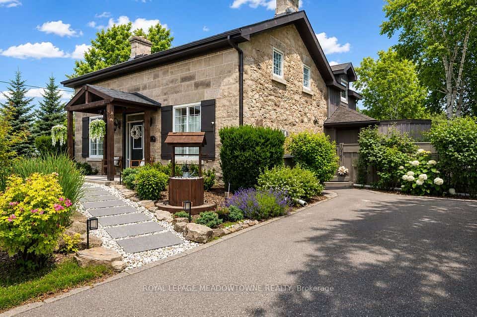 10761 Guelph Line, Milton, ON L0P 1B0