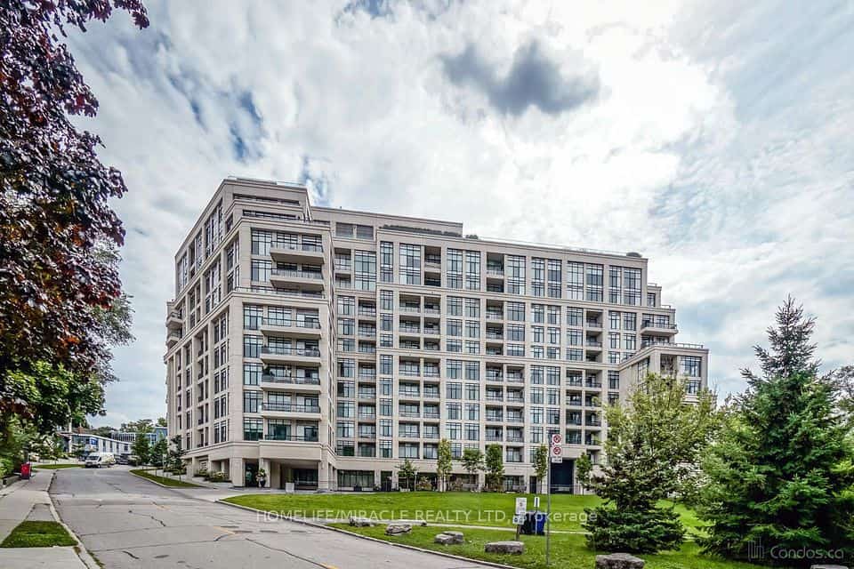 2 Old Mill Drive #428, Toronto, ON M6S 0A2