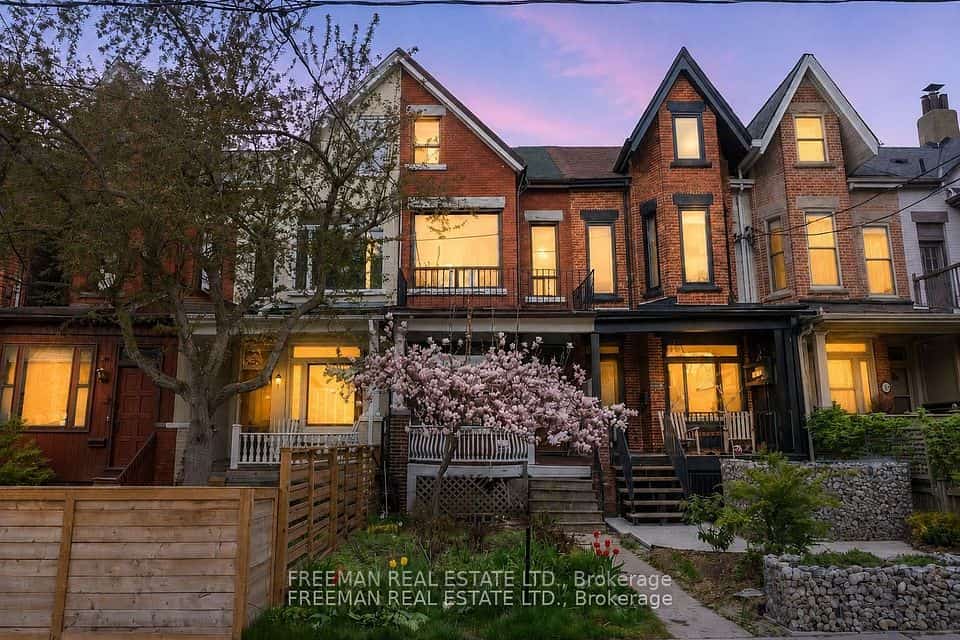 116 Brunswick Avenue, Toronto, ON M5S 2M2