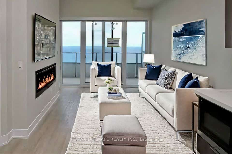 30 SE Shore Breeze Drive #6206, Toronto, ON M8V 0J1