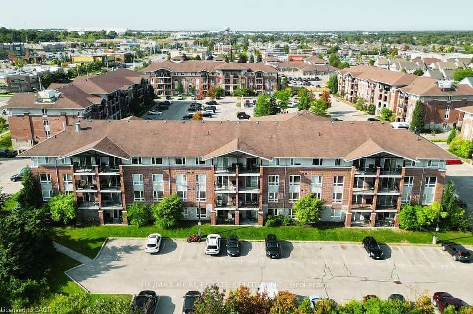 41 Goodwin Drive #202, Guelph, ON N1L 0E7