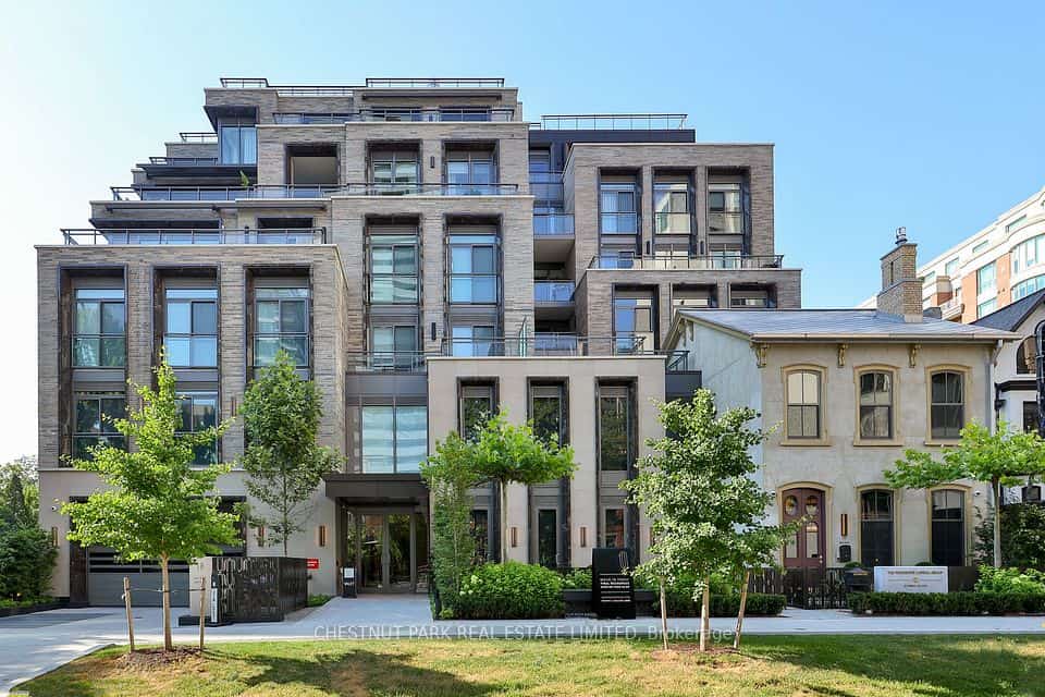 10 Prince Arthur Avenue #404, Toronto, ON M5R 1A9
