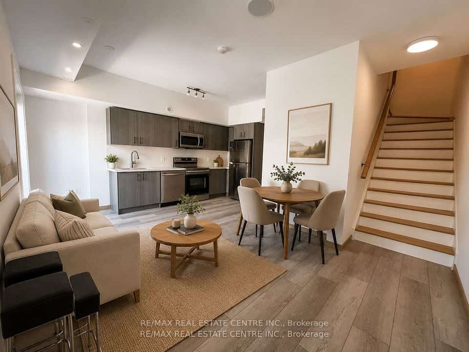 3425 Sheppard Avenue E #307, Toronto, ON M1T 3K5