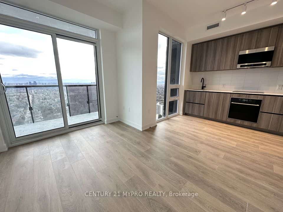 117 Broadway Avenue #3410, Toronto, ON M4P 1V3