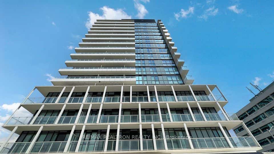 180 Fairview Mall Drive, Toronto