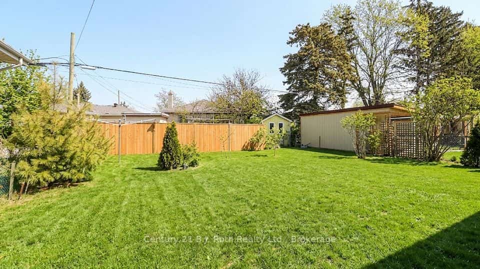 156 The Westway, Toronto, ON M9P 2C1