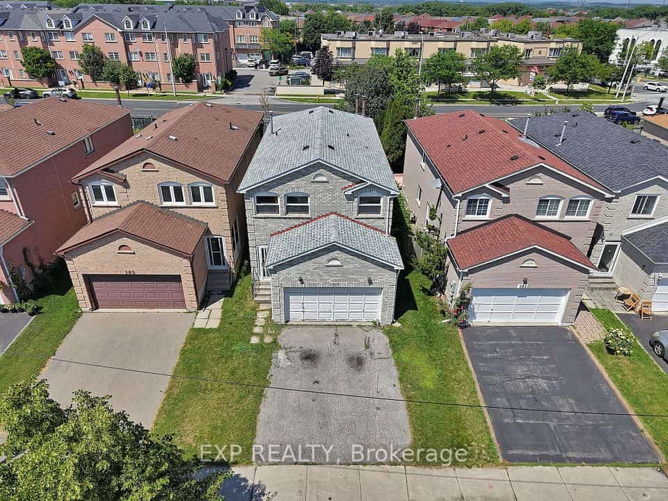 103 Chloe Crescent, Markham, ON L3S 2H9
