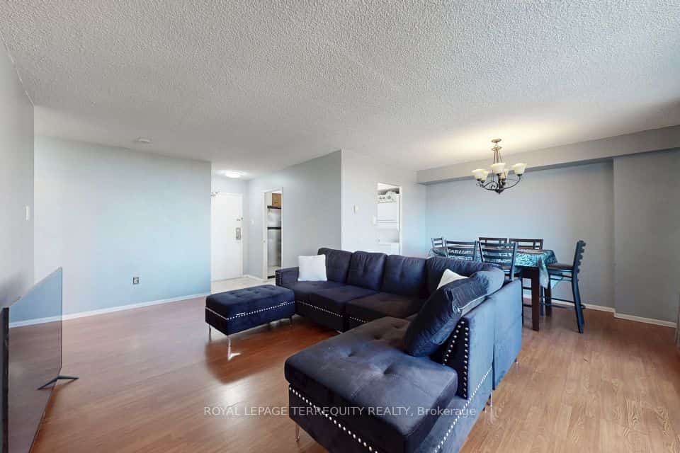 5 San Romano, Toronto