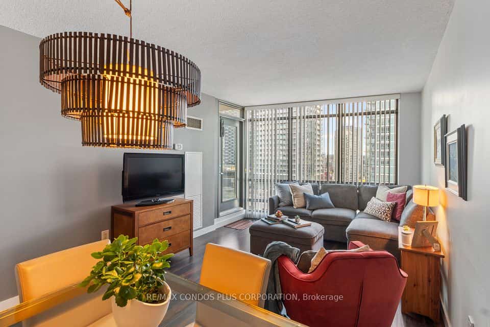 3 Navy Wharf Court #2205, Toronto, ON M5V 3V1